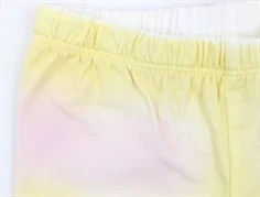 Name It shorts white alyssum